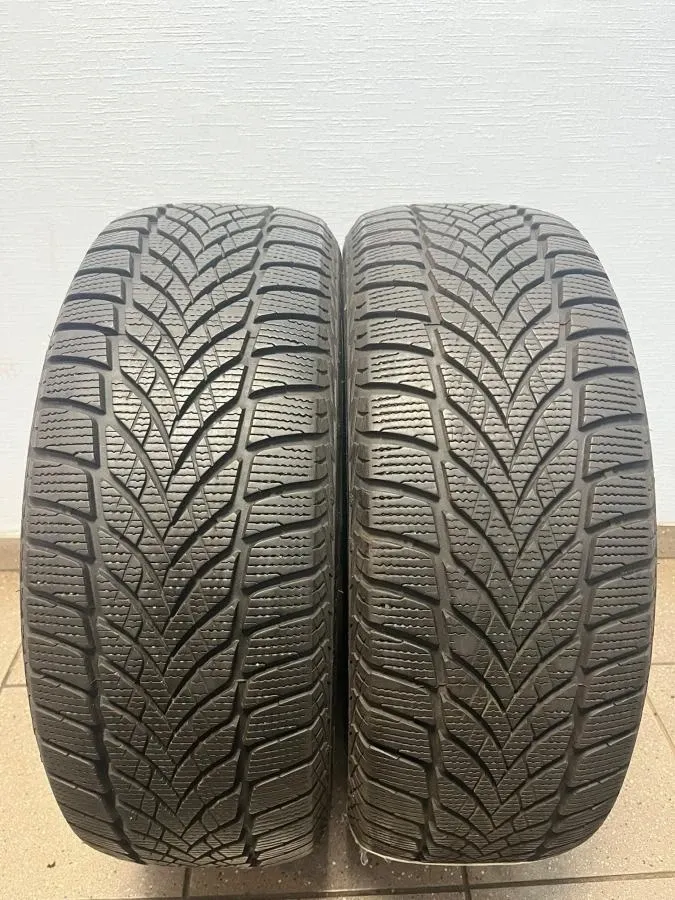 Ziemas riepas 215/55R17 GOODYEAR ULTRA GRIP