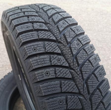 LAUFENN LW71* 215/55R17 98T