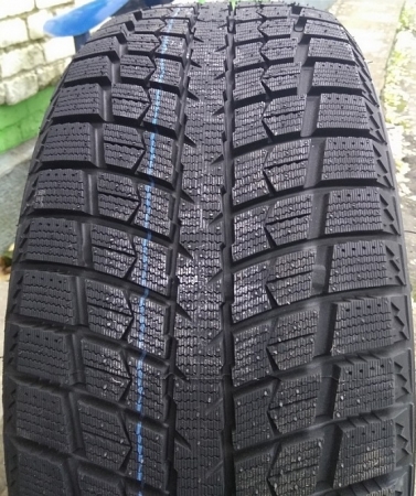 GREENMAX Winter Ice I-15 225/50R17 97T