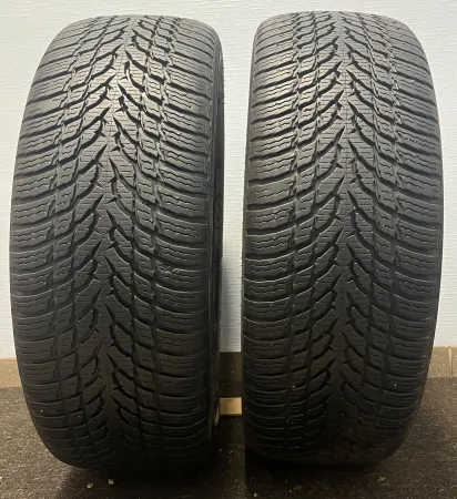 NOKIAN SNOWPROOF. 215/50R19 93V