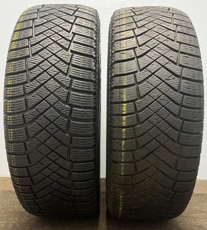 PIRELLI ICE ZERO FR' 235/65R17 108H